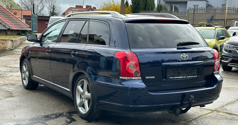 Toyota Avensis cena 9900 przebieg: 170000, rok produkcji 2007 z Wrocław małe 172